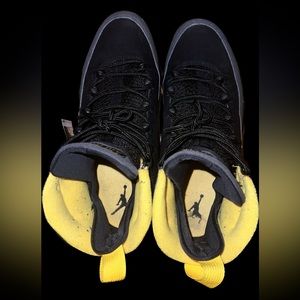 Jordan 9 Retro Dark Charcoal University Gold U.S. Men's Size: 7.5 Streetwear nyc